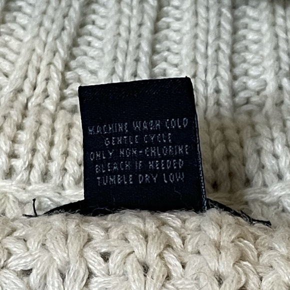 STEVE MADDEN Turtle Neck Poncho Bat Sleeve OSFM - Picture 11 of 11